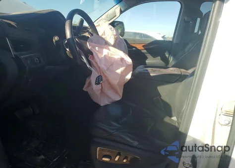 2016 Cadillac Escalade Premium z USA, uszkodzony, nr VIN 1GYS3CKJ2GR452541